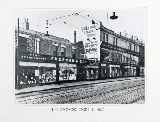 The growing store in 1927